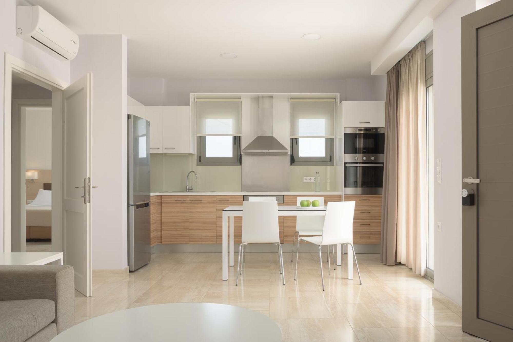 Eco Villa, A Perfect Escape Close To The Beach, By Thinkvilla Maroulás Exteriér fotografie